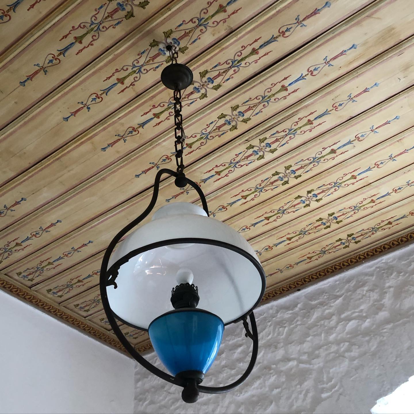Look up and you’ll find stories painted in wood, color, and time. 
Every ceiling unique, every room whispering its own quiet tale. 

#ceilingstories #lookup #history #mirandahydra