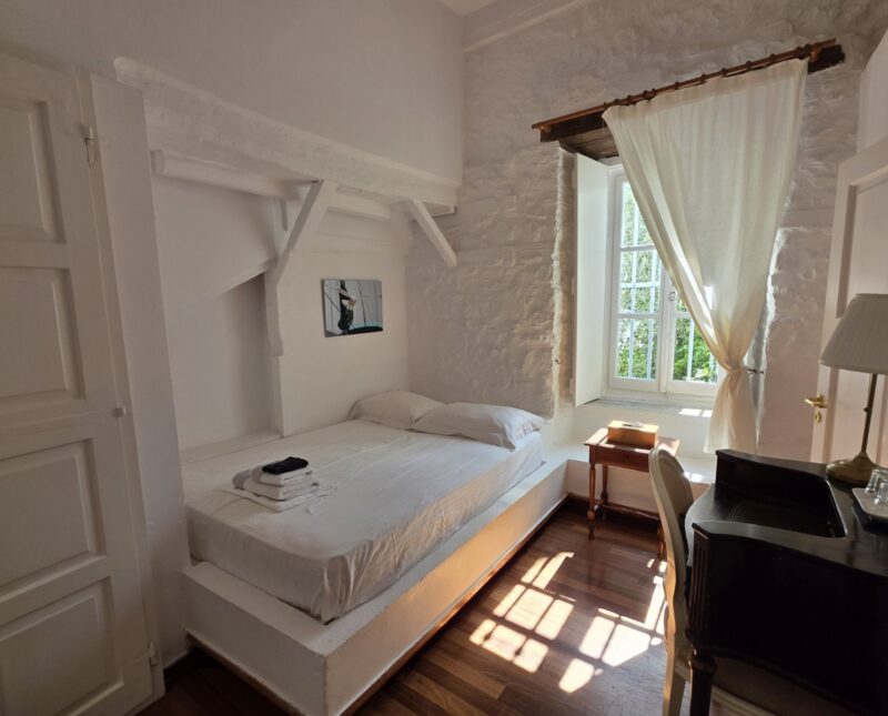 Traditional Single Room